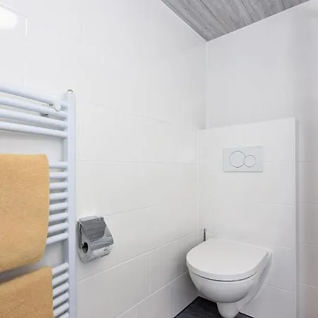 Pradler Erdgeschoss Pensjonat 3*